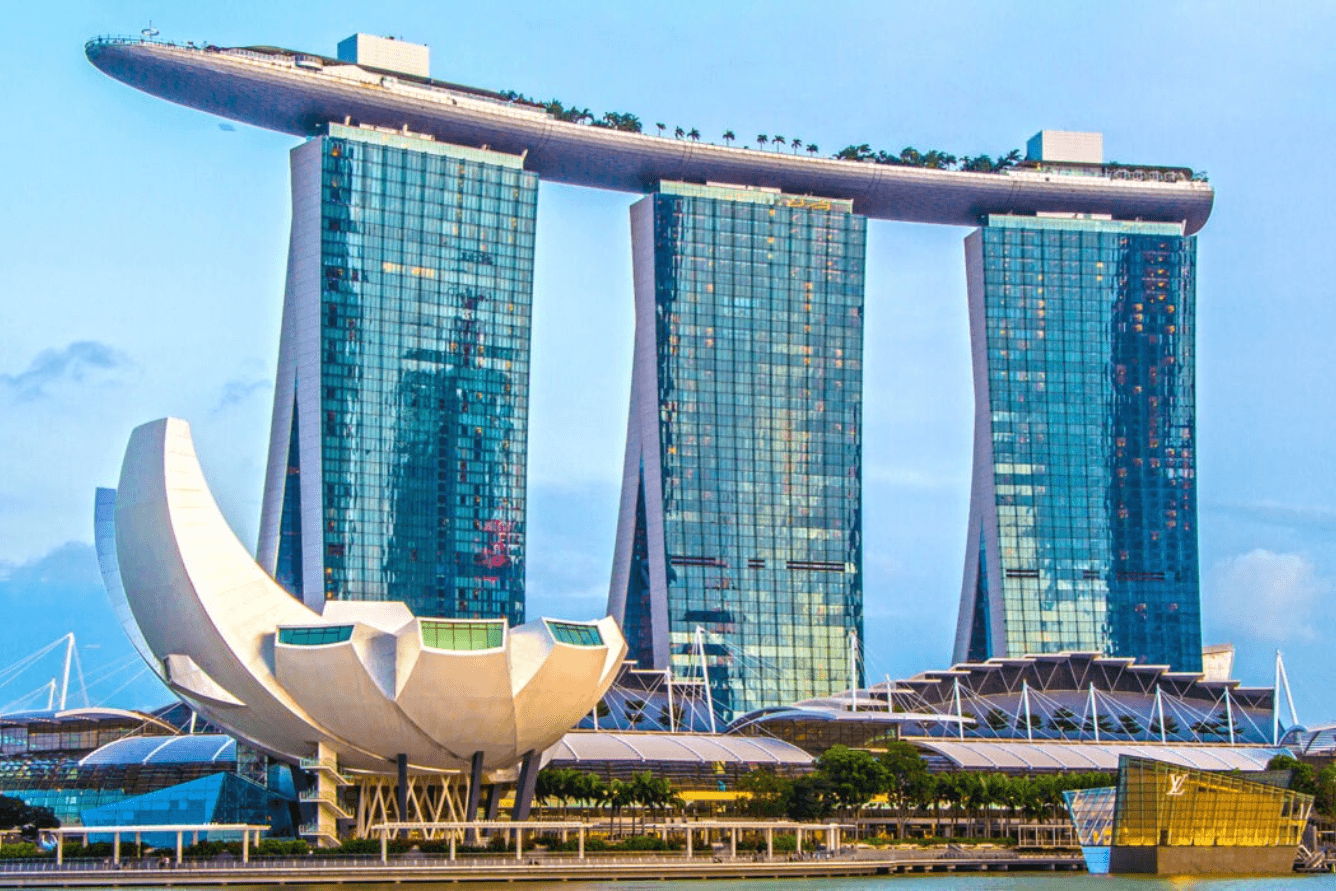 Escort In Marina Bay Singapore | Luxury Unforgetable &Amp; Romantic Night 2 Escort In Marina Bay Overlooking Marina Bay Sands Skyline With 高端伴游 Companion